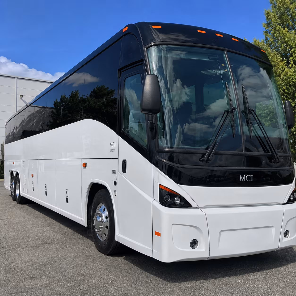 give your corporate group a seamless airport transfer from pleasanton